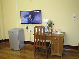 Golden Guest Inn