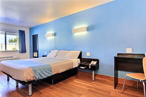 Motel 6 Rockport, TX