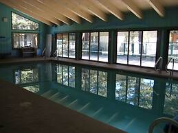 Chateau Sans Nom by Mammoth Reservation Bureau