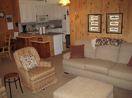 Chateau Sans Nom by Mammoth Reservation Bureau