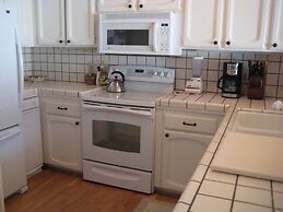 Chateau Sans Nom by Mammoth Reservation Bureau