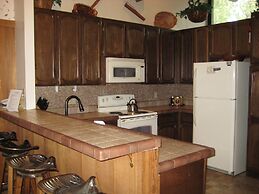 Chateau Sans Nom by Mammoth Reservation Bureau