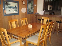 Chateau Sans Nom by Mammoth Reservation Bureau