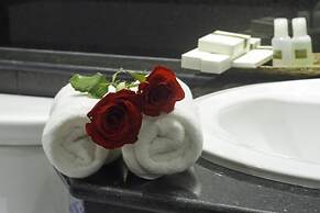 Rose Emerald Hotel