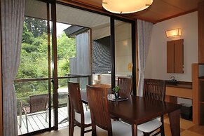 Okunoin Hotel Tokugawa
