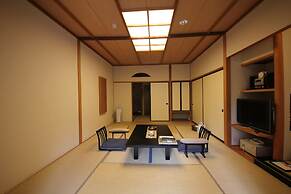 Okunoin Hotel Tokugawa