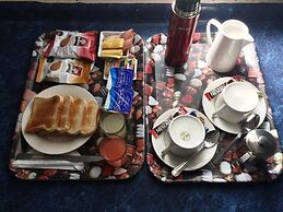 Hostal Blest Gana