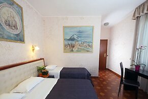 Roma Room Hotel