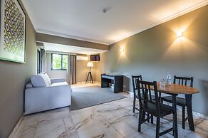 Topazio Vibe Beach Hotel & Apartments - Adults Friendly