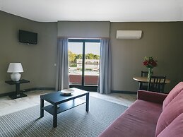 Topazio Vibe Beach Hotel & Apartments - Adults Friendly
