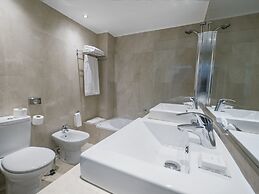 Topazio Vibe Beach Hotel & Apartments - Adults Friendly