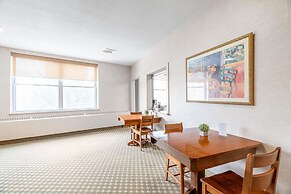 Guest House on the Mount