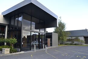 Dorset Gardens Hotel