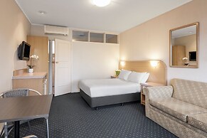 Dorset Gardens Hotel