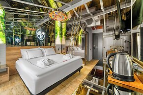 Illusion Beach Club Hotel +16 Only Adult