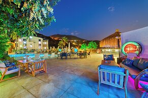 Illusion Beach Club Hotel +16 Only Adult