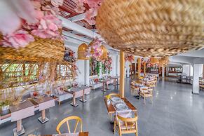 Illusion Beach Club Hotel +16 Only Adult