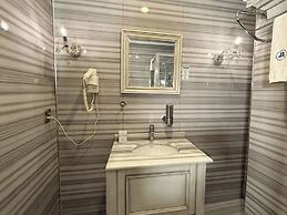 Manesol Old City Bosphorus