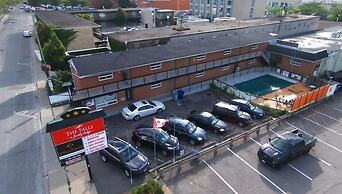 The Falls A Family Lodge