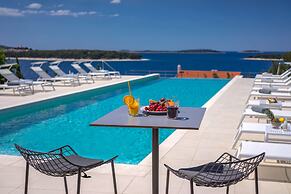 Golden Rays Luxury Apartments