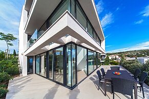 Golden Rays Luxury Apartments