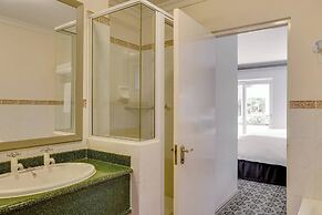 Protea Hotel by Marriott Cape Town Mowbray