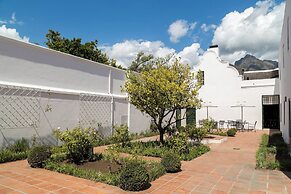 Protea Hotel by Marriott Cape Town Mowbray