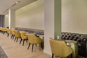 Protea Hotel Fire & Ice by Marriott Pretoria Menlyn