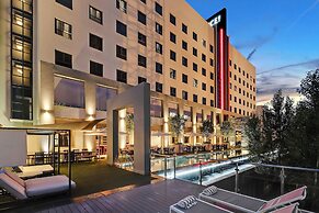 Protea Hotel Fire & Ice by Marriott Pretoria Menlyn