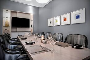 Protea Hotel Fire & Ice by Marriott Pretoria Menlyn