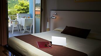 Hotel Mediterraneo