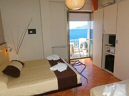 Hotel Mediterraneo