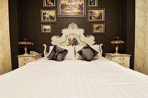The Victoria Luxurious Guesthouse