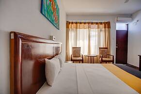 Hikkaduwa Beach Hotel
