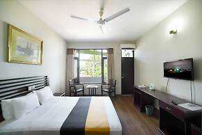 Hikkaduwa Beach Hotel