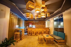 Hikkaduwa Beach Hotel