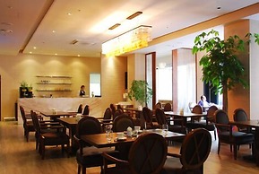 Noblesse Tourist Hotel