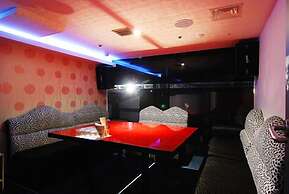 Noblesse Tourist Hotel