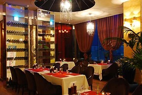 Noblesse Tourist Hotel