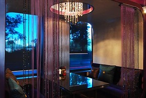 Noblesse Tourist Hotel