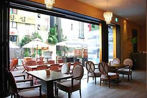 Noblesse Tourist Hotel