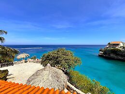 Lagun Blou Resort