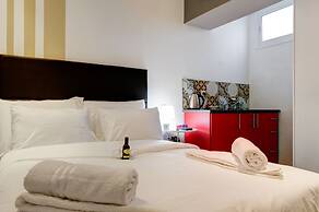 Crown Sea Apartments