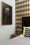 Crown Sea Apartments