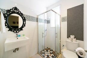 Crown Sea Apartments