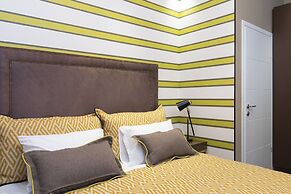 Crown Sea Apartments