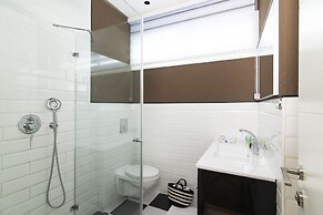 Crown Sea Apartments