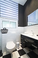 Crown Sea Apartments