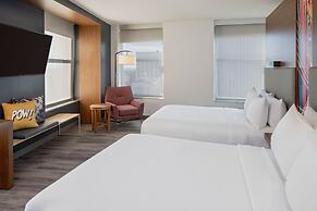 Aloft New Orleans Downtown