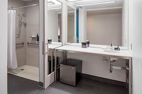 Aloft New Orleans Downtown